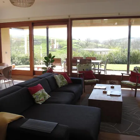 Feriehus Holiday Home Near Santander Beach, Cleaning Included