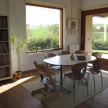 Holiday Home Near Santander Beach, Cleaning Included Feriehus *